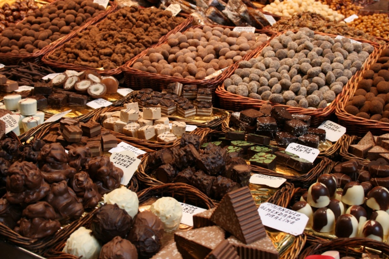 boulangerie-ST MARTIN VESUBIE-min_chocolates_chocolate_nibble_sweetness_fine_chocolates_gourmet_candy_brand-752083